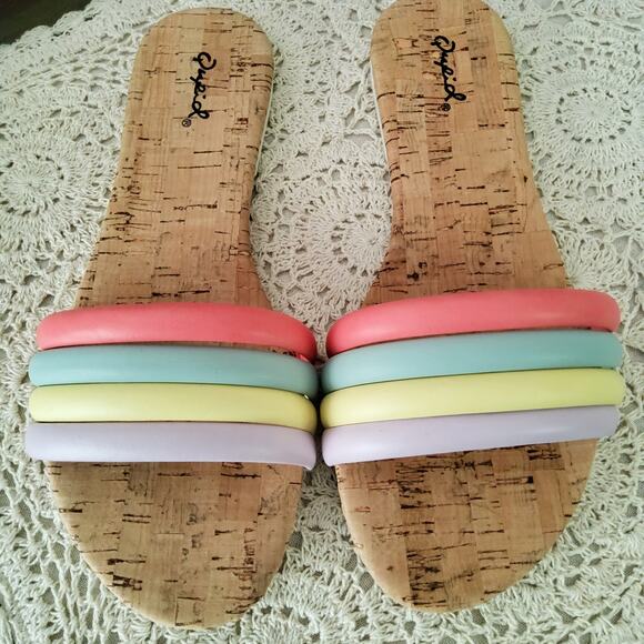 Qupid Women's Puffy Strappy Cork Slide Sandal with Pastel Colors in Size 7 - Picture 5 of 11